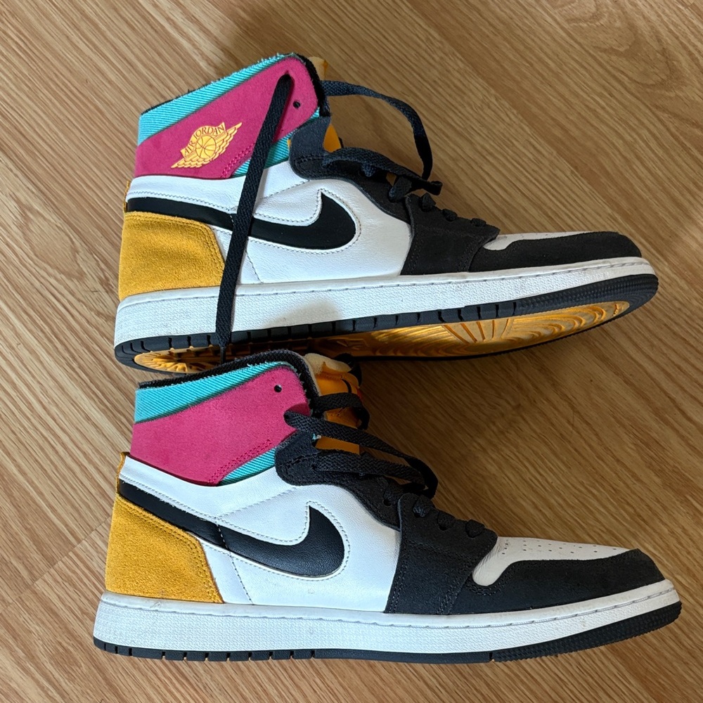 Nike Multicolor High-Top Sneakers